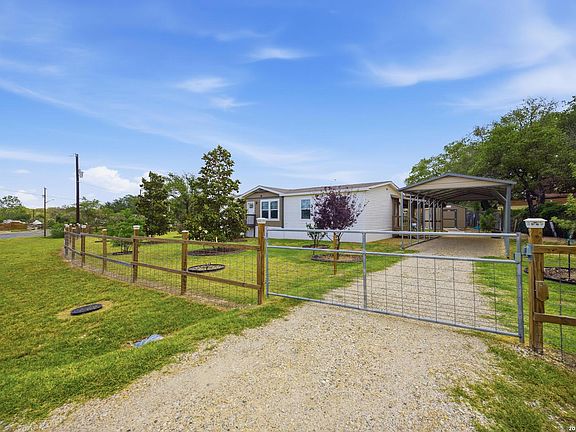 3rd image of 22718 GOLD GAP ST