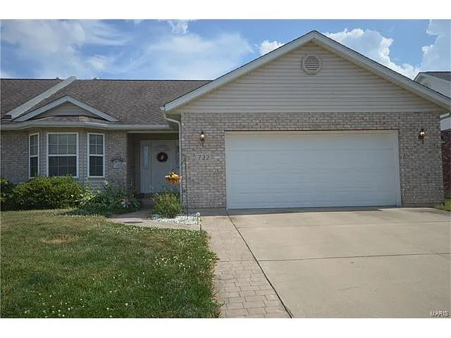 722 Ridge Rd photo 1