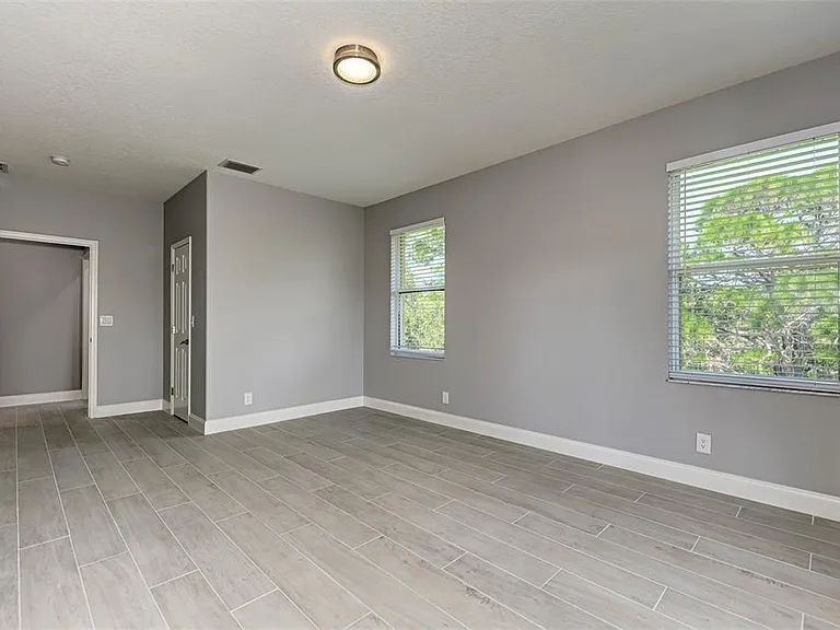 1648 Bayshore Dr — Photo 33