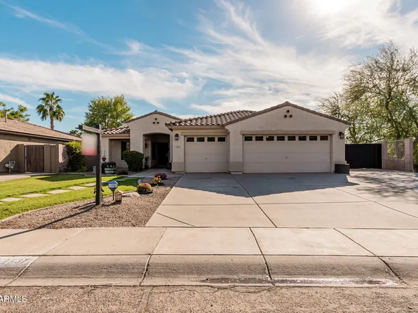 2537 E CARLA VISTA Drive, Gilbert, AZ 85295