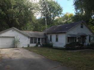 11203 Dorothea Ave, Machesney Park, IL 61115