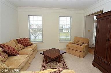 5th image of 1501 Dickens Pl