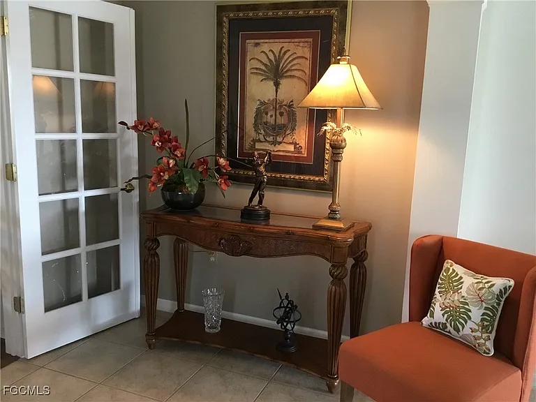 10063 Majestic Ave — Photo 12