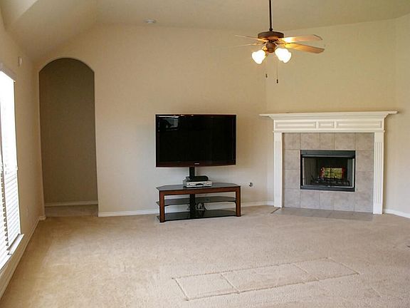 4th image of 9507 Echo Peak Ln
