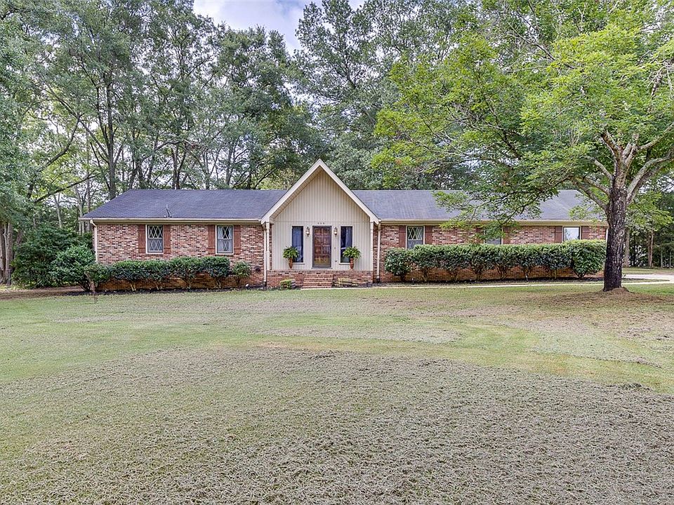 1st image of 606 Jameson Dr