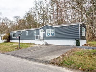 38 Tucker Ter, Raynham, MA, 02767