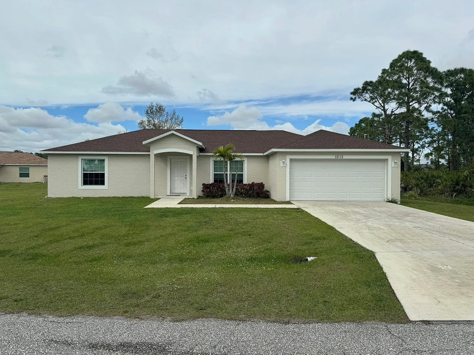 12115 Appleberg Circle — Photo 2