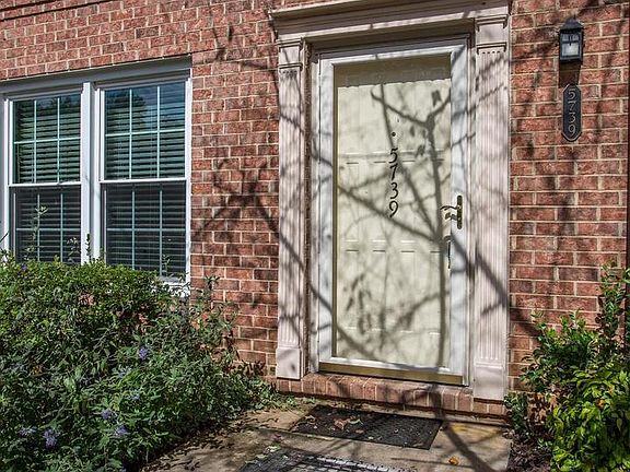 3rd image of 5739 Independence Cir #5739