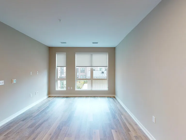 The George Apartments — Photo 63