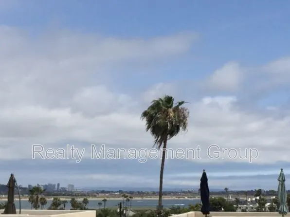 2018 Hornblend St, San Diego, CA 92109