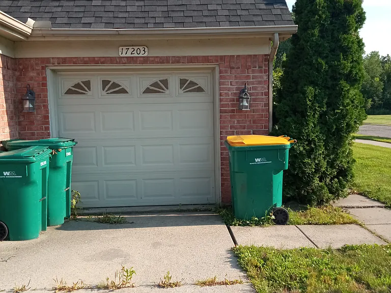 17203 Higdon Dr — Photo 17