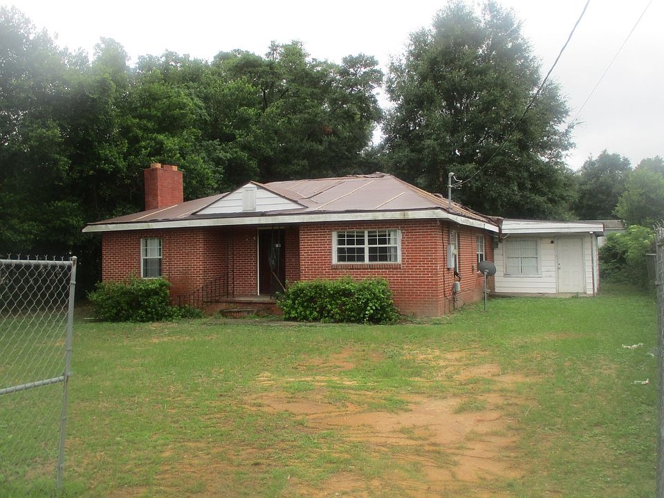 2nd image of 169 Arbor Dr