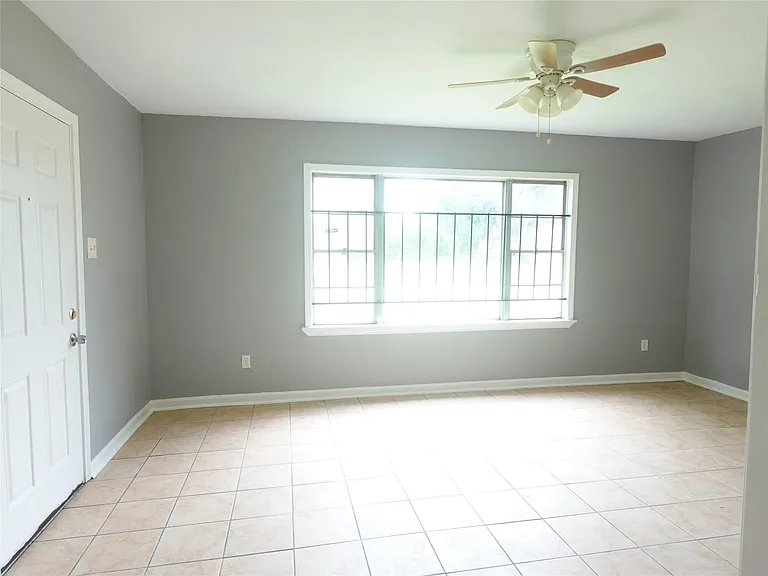 7226 Miley St — Photo 9