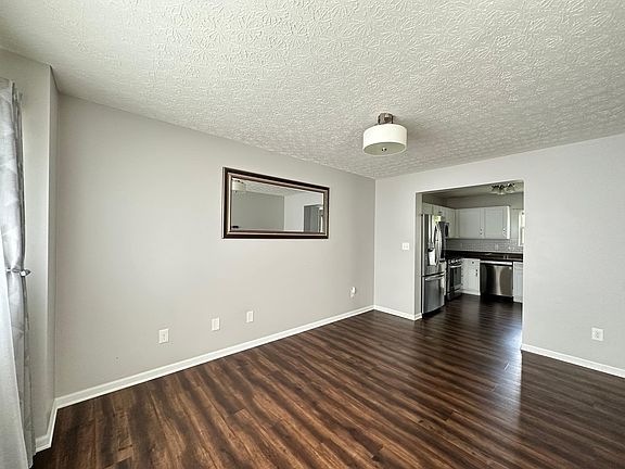 2nd image of 3193 Golden Oak Dr