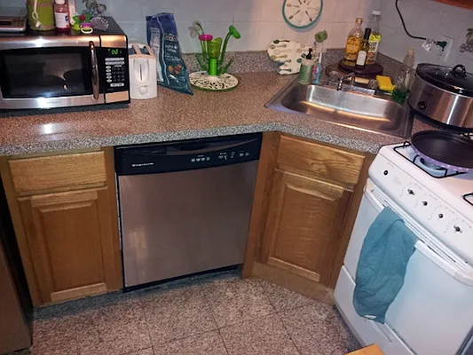 Rented by ZealEstate Group Inc | media 69