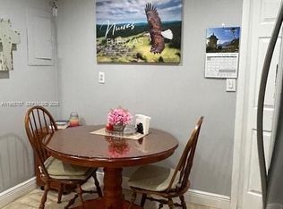 Racquet Club Of Kendale, Miami, FL 33183