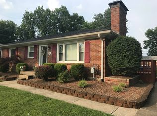 10015 Nanka Rd, Louisville, KY 40272