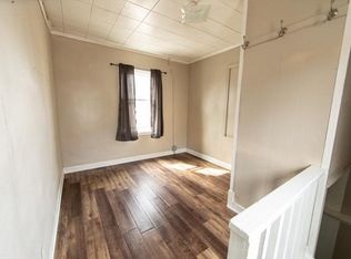 602 E 2nd Ave #9, Mitchell, SD 57301