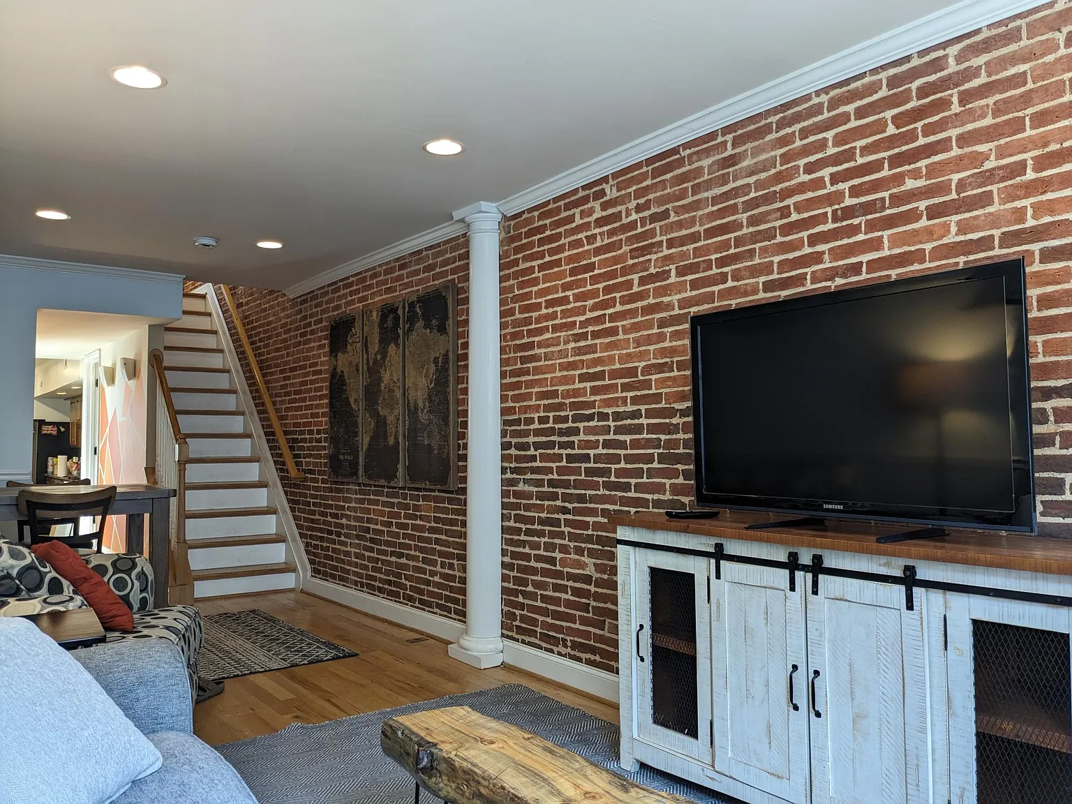 2 bed, 2.5 bath, 1544 sqft, $2,400 — Photo 3