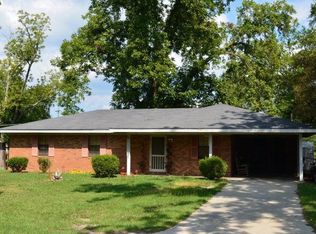 315 W Oconee St, Fitzgerald, GA 31750