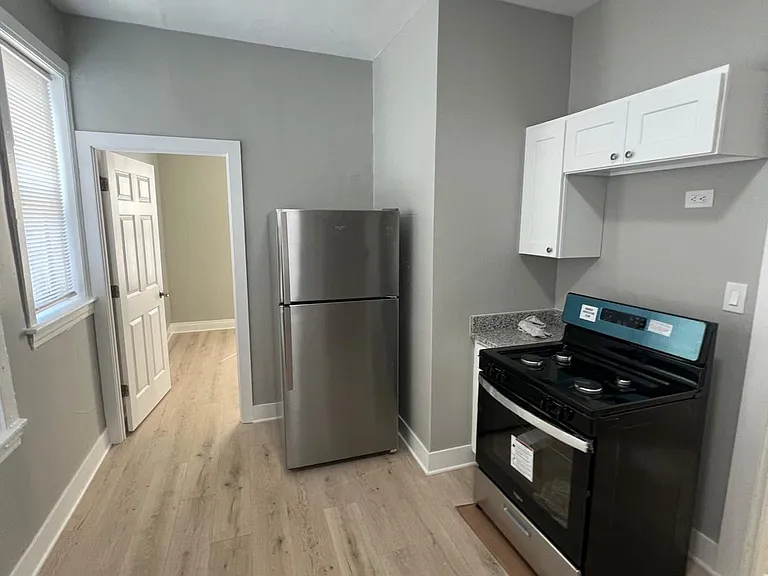 3848 W Hirsch St — Photo 10