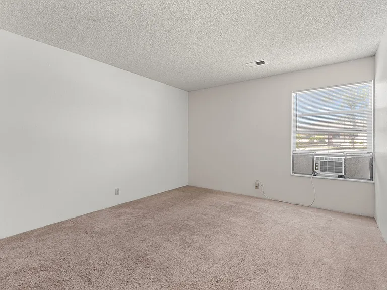 1612 Cottonwood Dr #10 — Photo 15