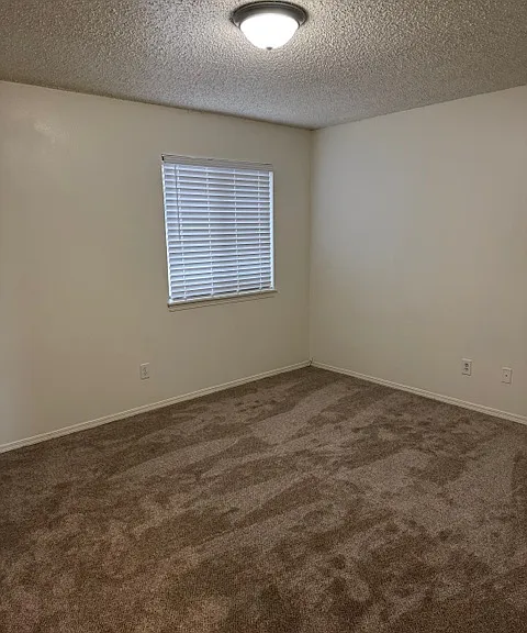Northridge Heights Townhomes — Photo 31