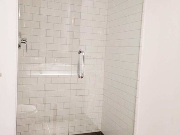 5th image of 41 Grove St #B
