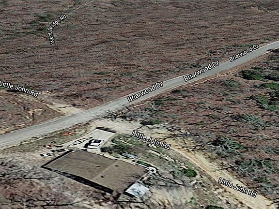 3rd image of Briarwood Dr