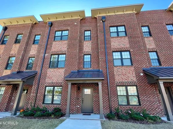 129 Lexington Lane, Southern Pines, NC 28387