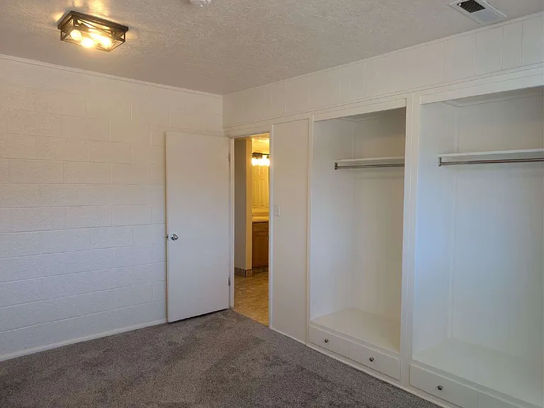 147 N 300 E #6 — Photo 5