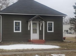 207 S 5th St, Adel, IA 50003