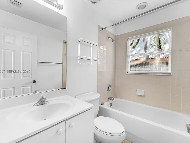 23966 SW 108th Pl — Photo 11