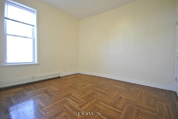 Rented by Town Residential | media 23