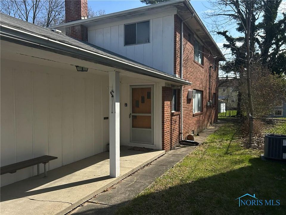 2nd image of 2820 Northwood Ave
