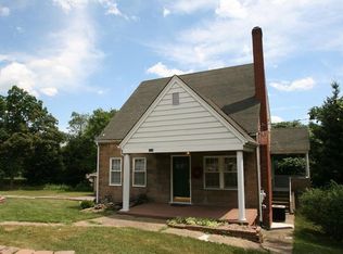 1110 Burchfield Rd, Allison Park, PA 15101