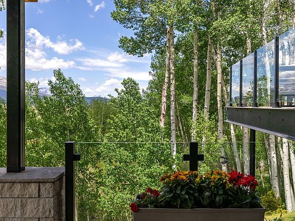 5th image of 151 Beaver Pond Ln