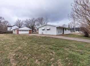 6804 Pendleton Rd, Louisville, KY 40272