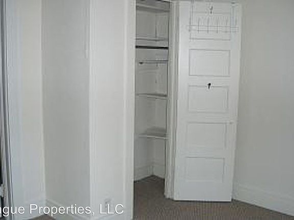 5th image of 4911 Newport Ave APT 11