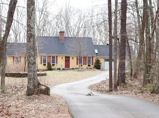 88 McGilpin Rd, Sturbridge, MA 01566