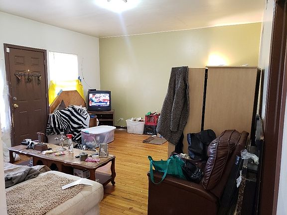 5th image of 5223 S Calumet Ave APT 1B