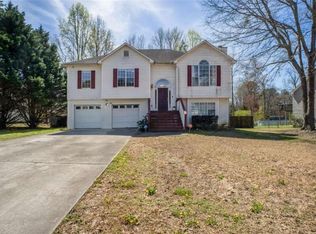380 Towler Dr, Loganville, GA 30052