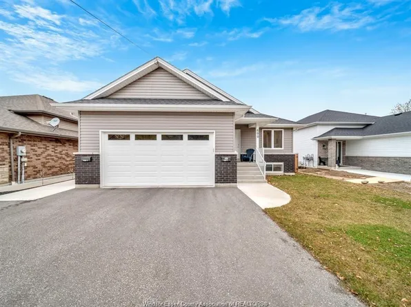 600 Simcoe St, Amherstburg, ON N9V 1N3