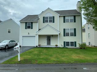 23 Nadine Ln, North Andover, MA 01845