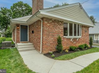 40 Orchard Rd, Havertown, PA 19083
