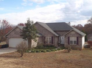 5032 Morganton Rd, Greenback, TN 37742