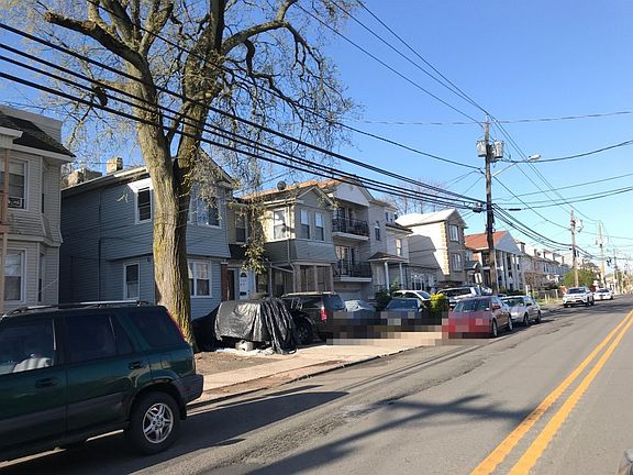 5th image of 256 Westfield Ave