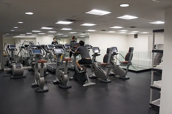 Rented by Metropolis Real Estate of Manhattan | media 18