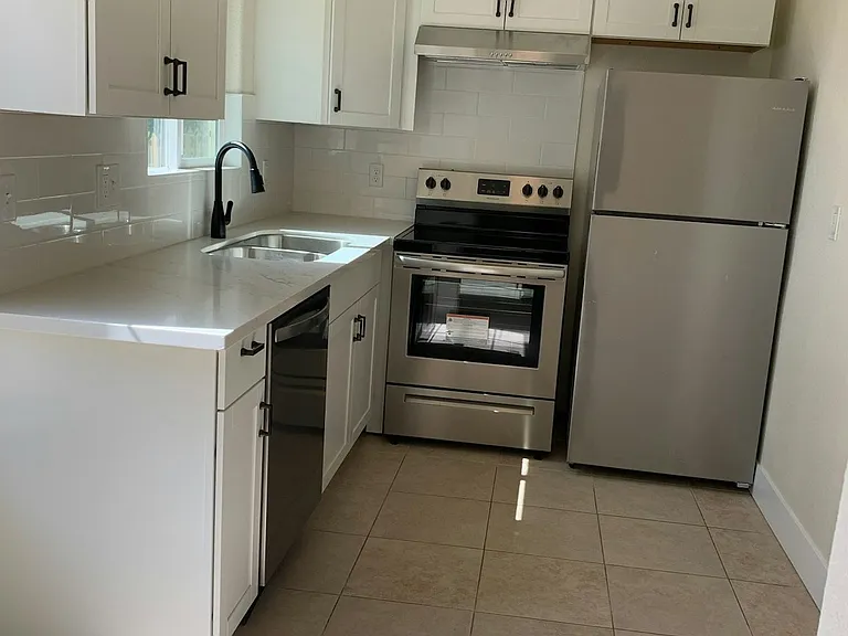 260 Buchanan St #260 — Photo 7