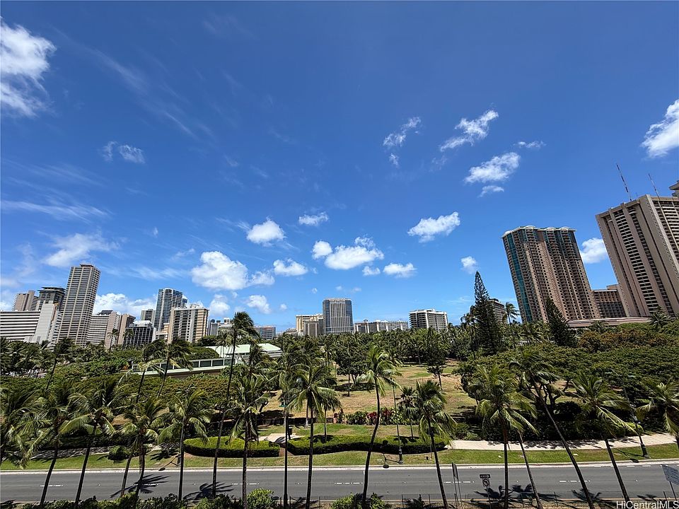 1st image of 1920 Ala Moana Blvd APT 1414